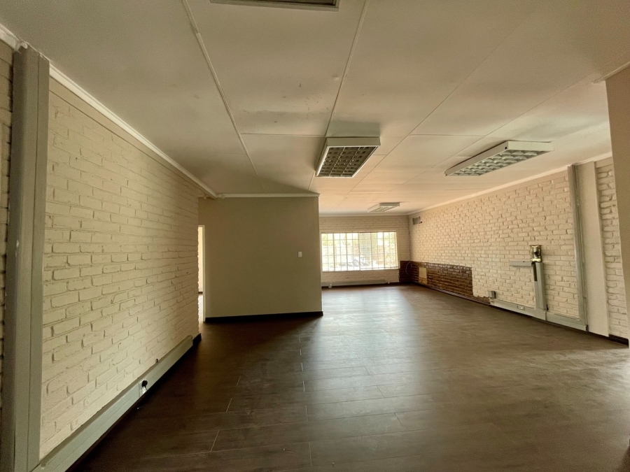 To Let commercial Property for Rent in Wilkoppies North West